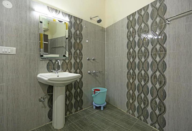 ホテル Oyo Rooms Naddi Sunset Point