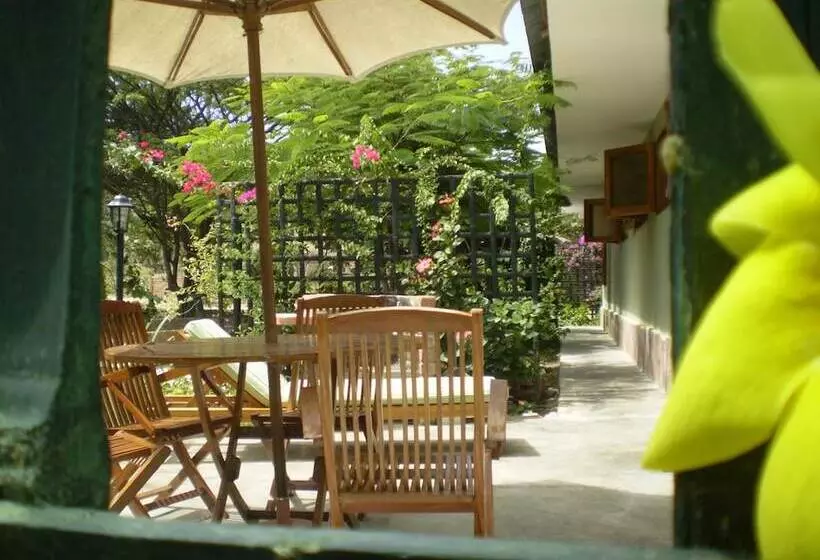 هتل Punta Sal Bungalows
