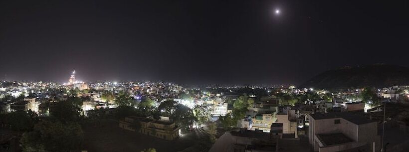 Hotel Vaikunth By Adamo