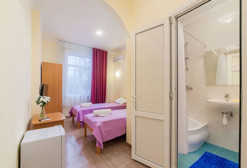 リゾートホテル Pansionat Nikolaev