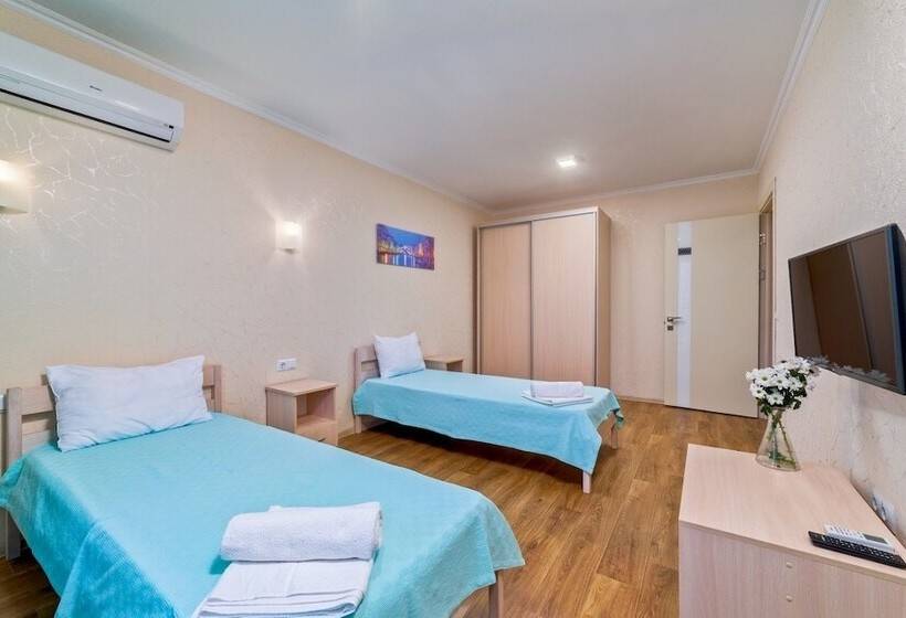 リゾートホテル Pansionat Nikolaev