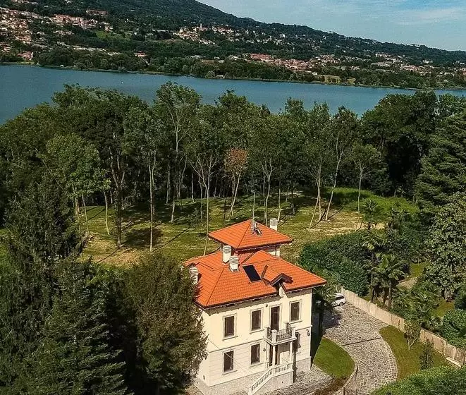 Villa Chiara B&b