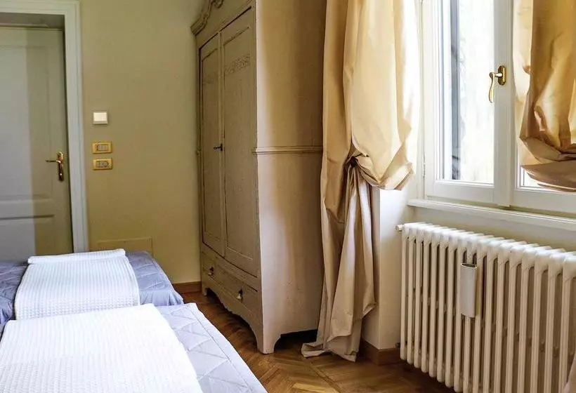 Villa Chiara B&b