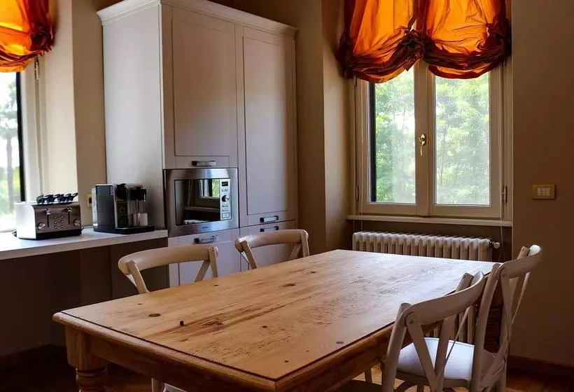 Villa Chiara B&b