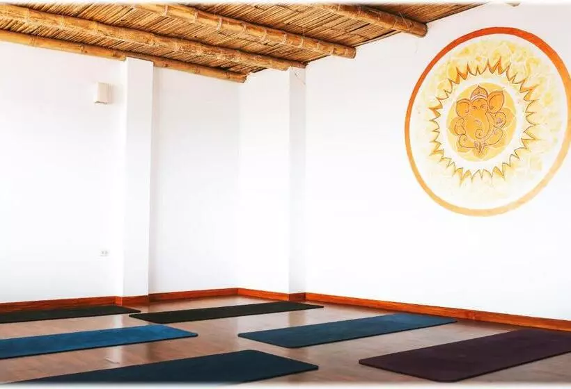 Atma Hostel & Yoga