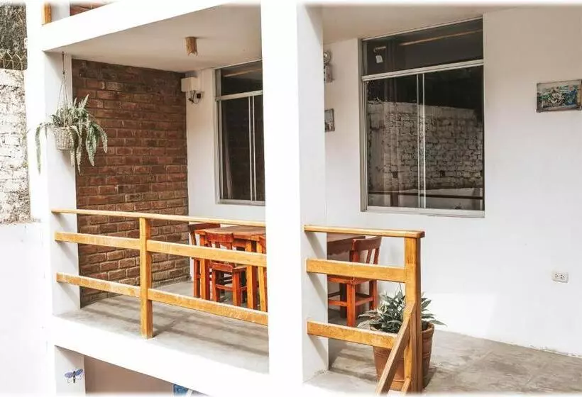 Atma Hostel & Yoga