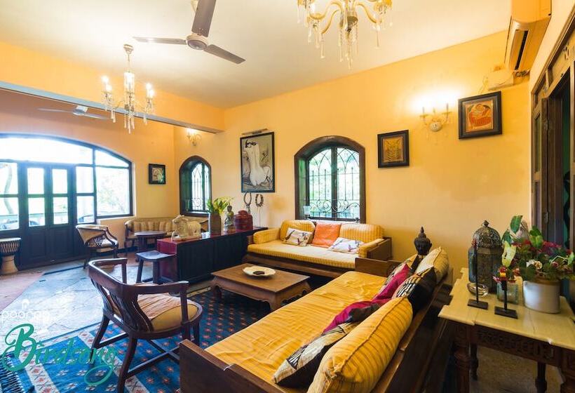 住宿加早餐  Poorna Birdsong