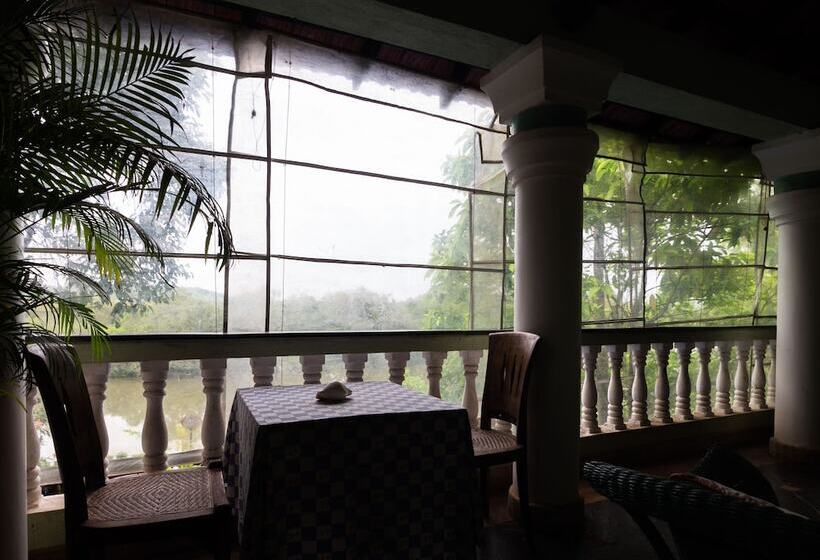 住宿加早餐  Poorna Birdsong