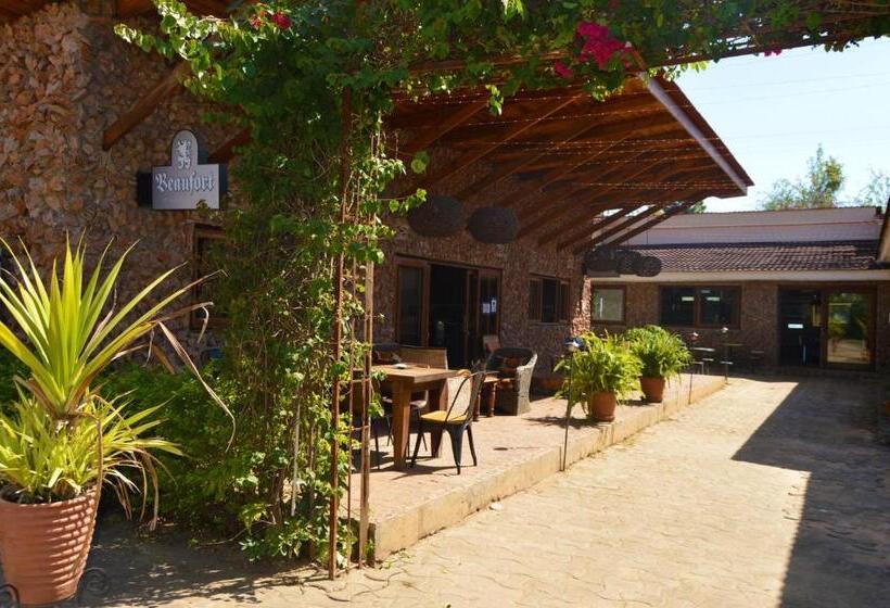 Bougainvilla Boutique Hotel & Restaurant