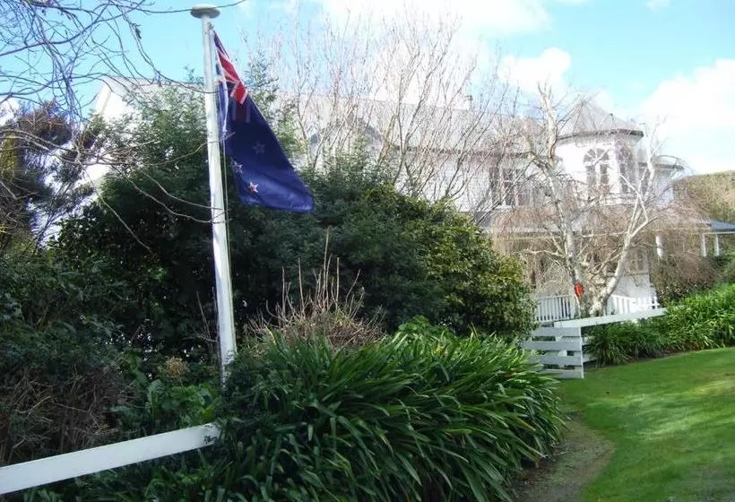Country Lane Homestay B&b