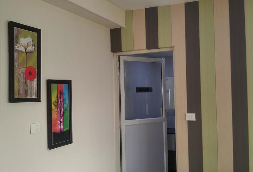 فندق Evershine Residency