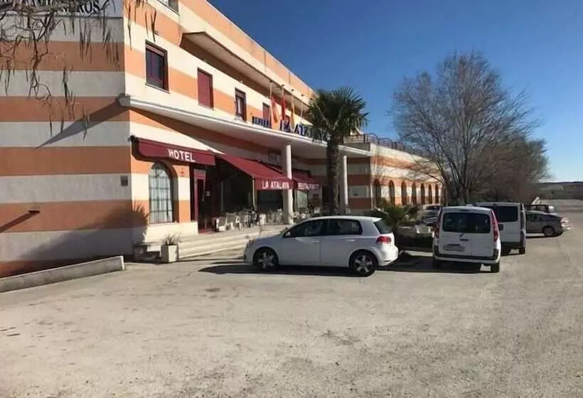 ホテル La Atalaya