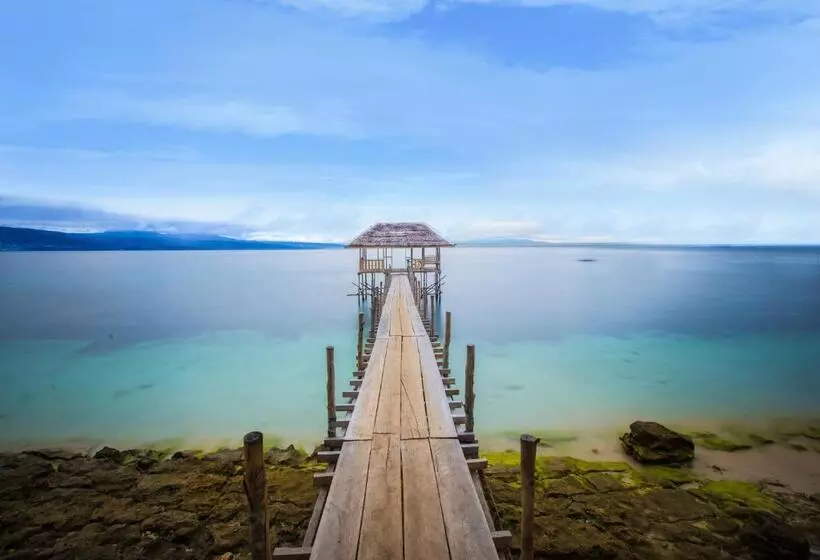 ホテル Santika Luwuk  Sulawesi Tengah