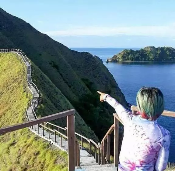 ホテル Santika Luwuk  Sulawesi Tengah