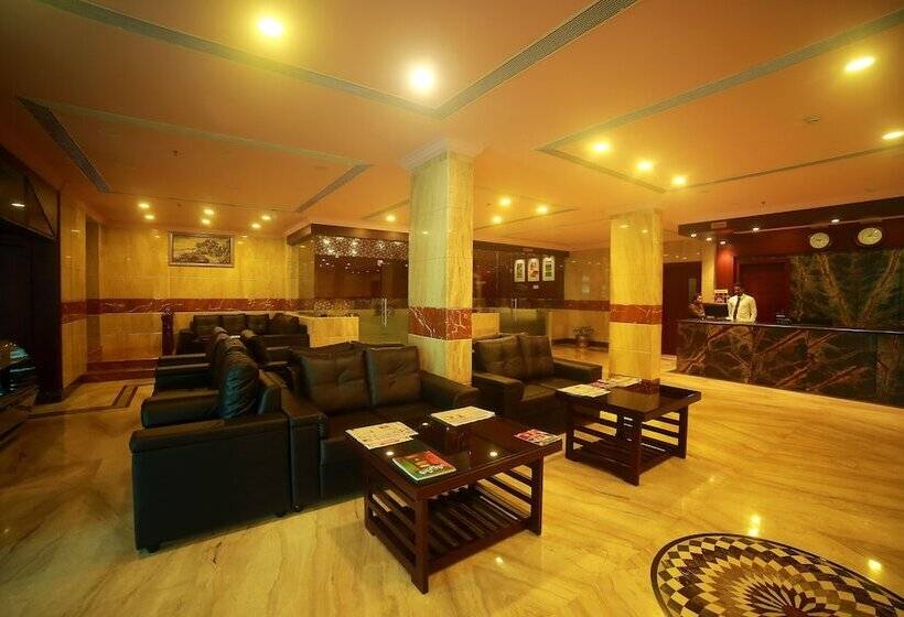 בית מלון כפרי Seashore Residency