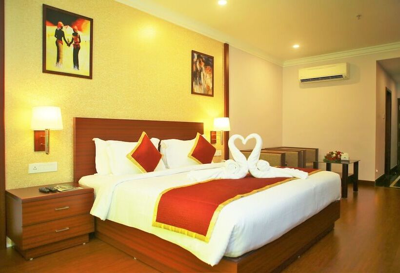 בית מלון כפרי Seashore Residency