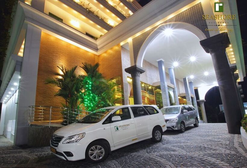 בית מלון כפרי Seashore Residency