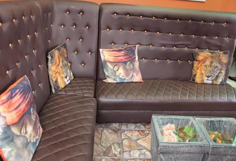 ホテル Visit Vakasha Guest Lodge 1