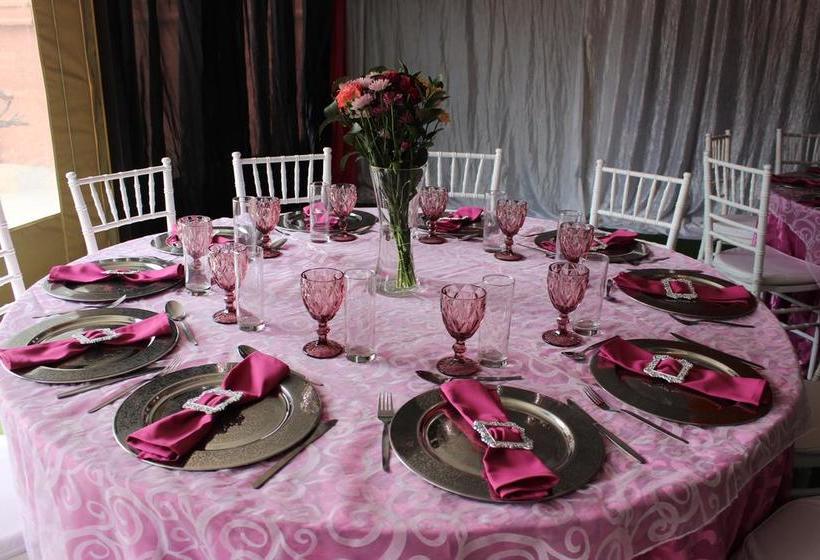 ホテル Visit Vakasha Guest Lodge 1