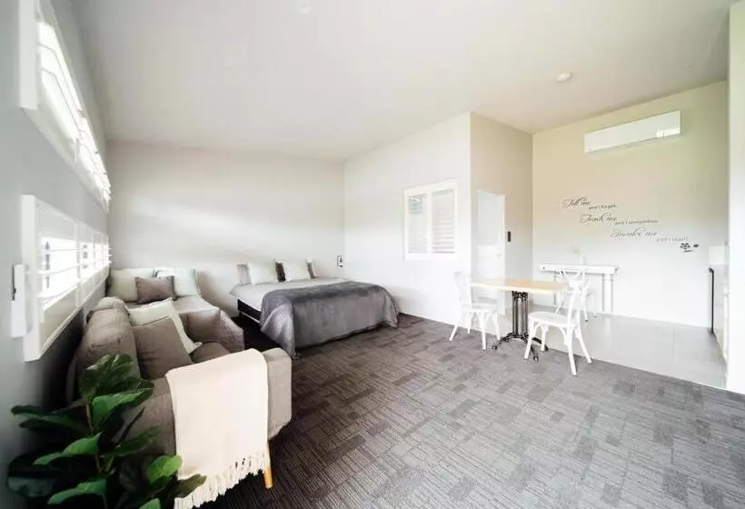 Motelli Lakeview Hideaway