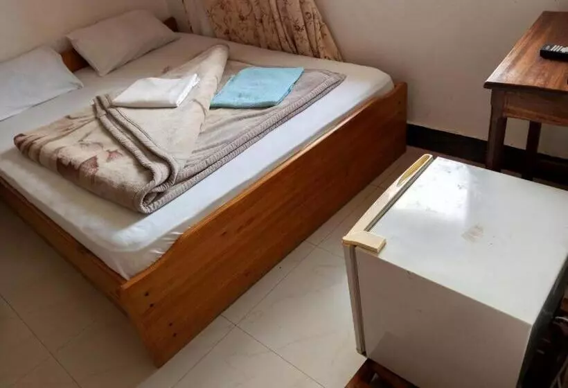 تختخواب و صبحانه Aida House Iringa