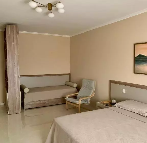 Aamiaismajoitus (B&B) Anna House