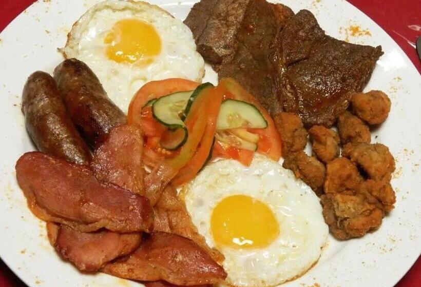 هتل Bethel Court Vineyard