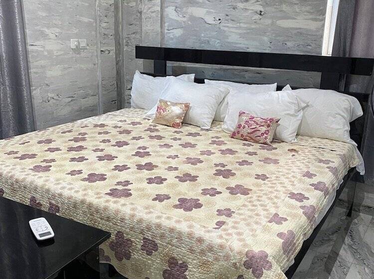 Jostar Hotel And Restaurant