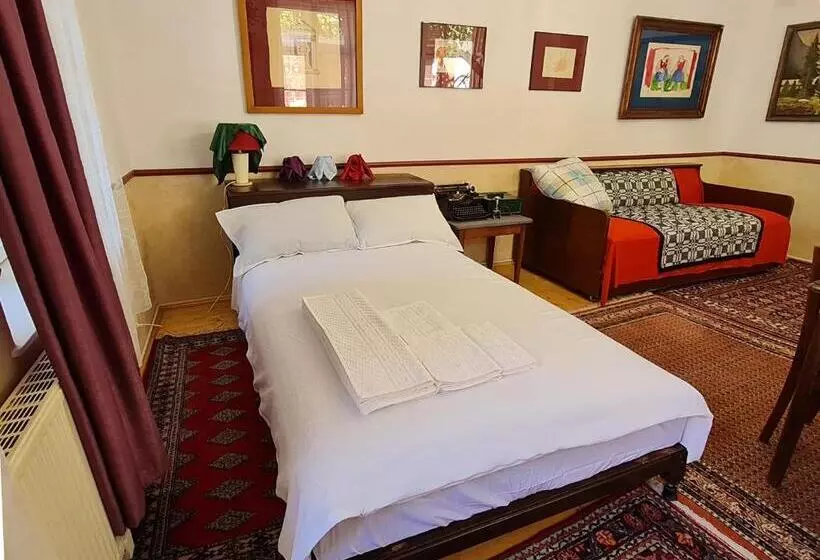 پانسیون Casa Mia Camera Verde