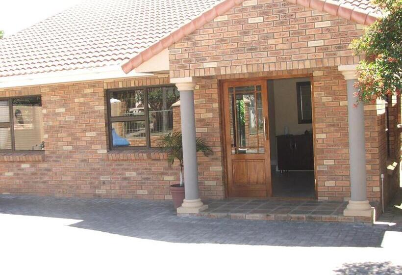 Пансион De Hoek Guesthouse