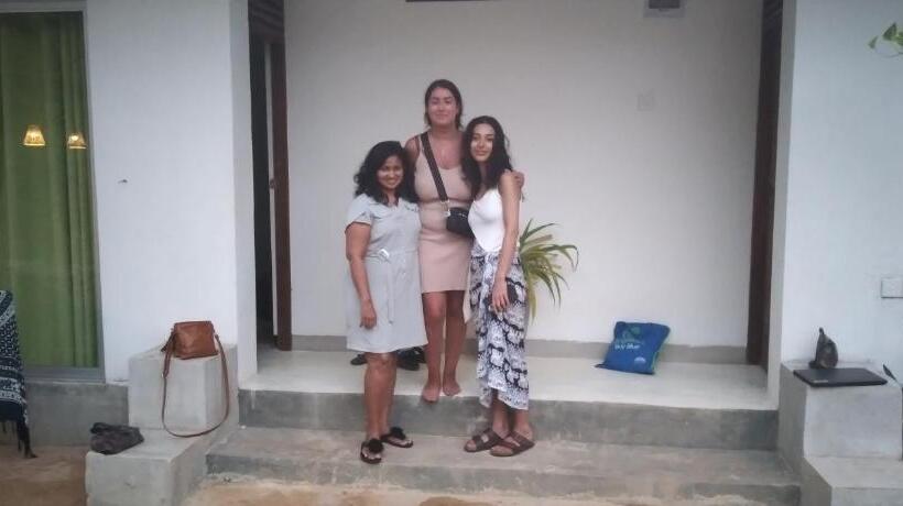 Pensió Sun Beach Villa