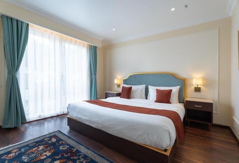 Preisha Hotel & Resort