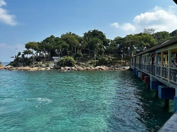 Shari La Perhentian Island Resort