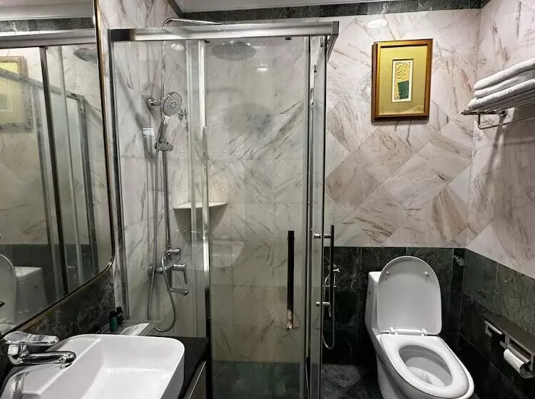 Shari La Perhentian Island Resort