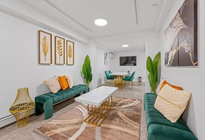 هتل Active Central Park East 3bedrooms 2 Bathrooms 1700 Sf