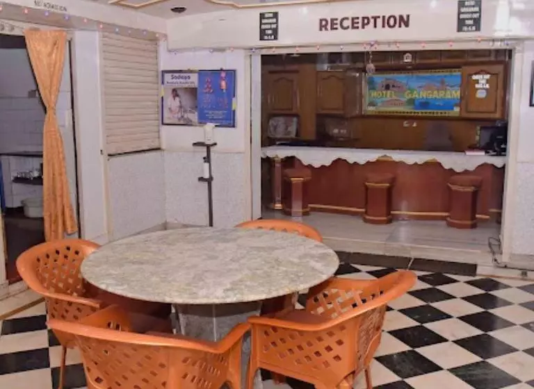 ホテル Gangaram & Guest House Bhuj