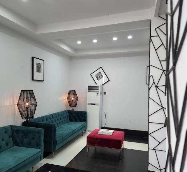 هتل Muse Boutique