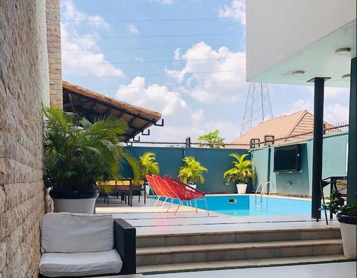 هتل Muse Boutique