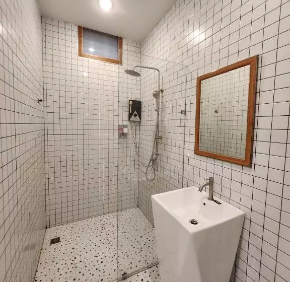 ホテル The Duck Cafe And Resort