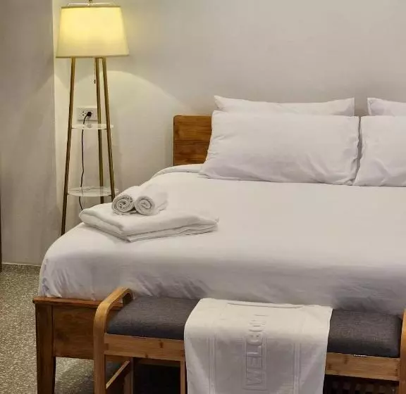 ホテル The Duck Cafe And Resort