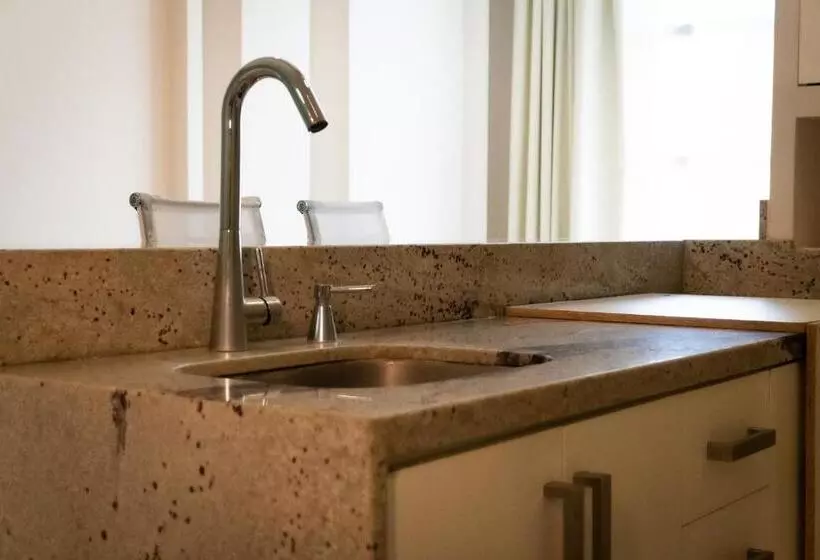 Infinity Suites Habitación Doble 208