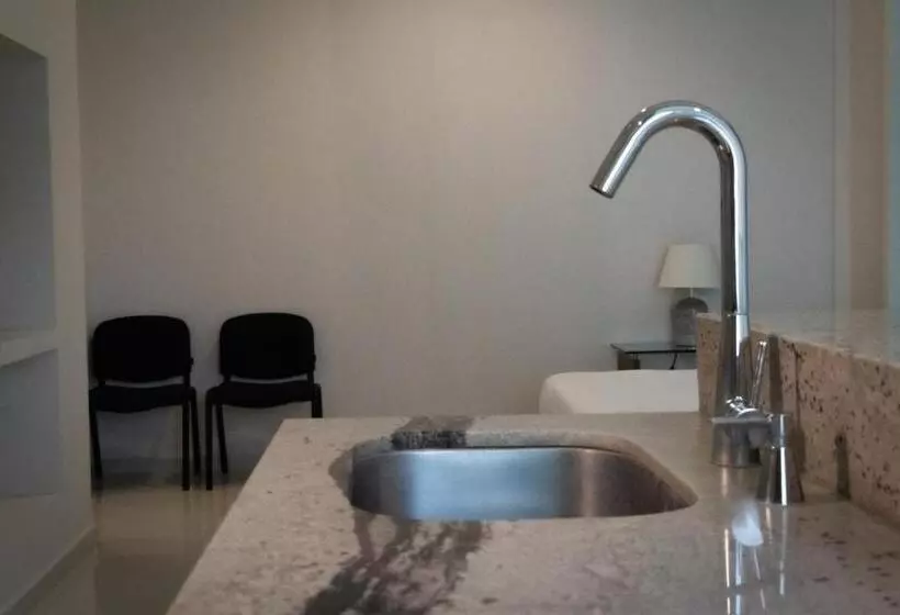 Infinity Suites Habitación Doble 208