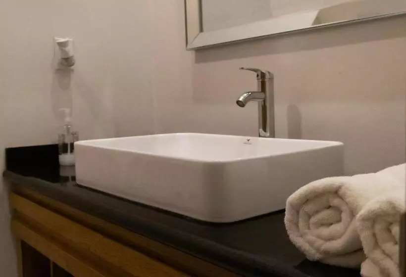 Infinity Suites Habitación Doble 208