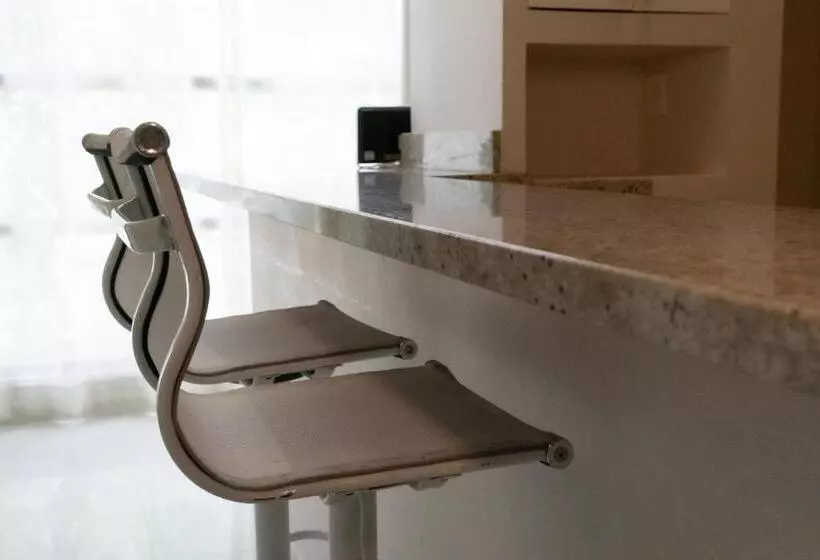 Infinity Suites Habitación Doble 208