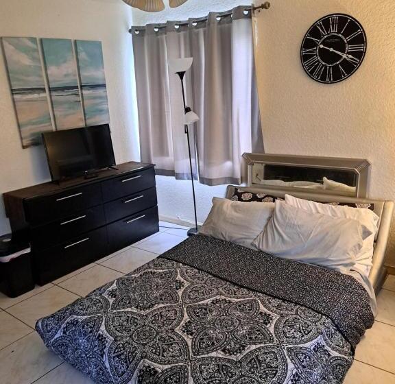 펜션 The Natural Garden