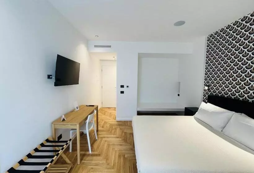 ベッドアンドブレックファースト Marina Boutique Rooms