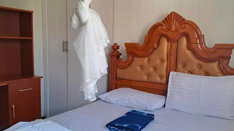 Marigold Motel