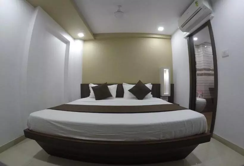 New Hotel Ideal
