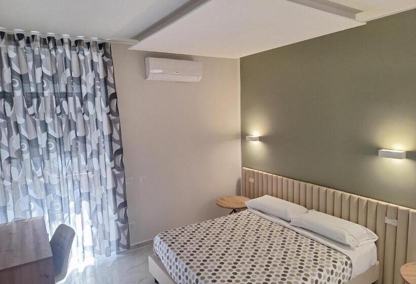 پانسیون La Violetta