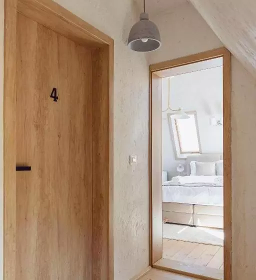 Majatalo Rustic Inn Bed And Breakfast